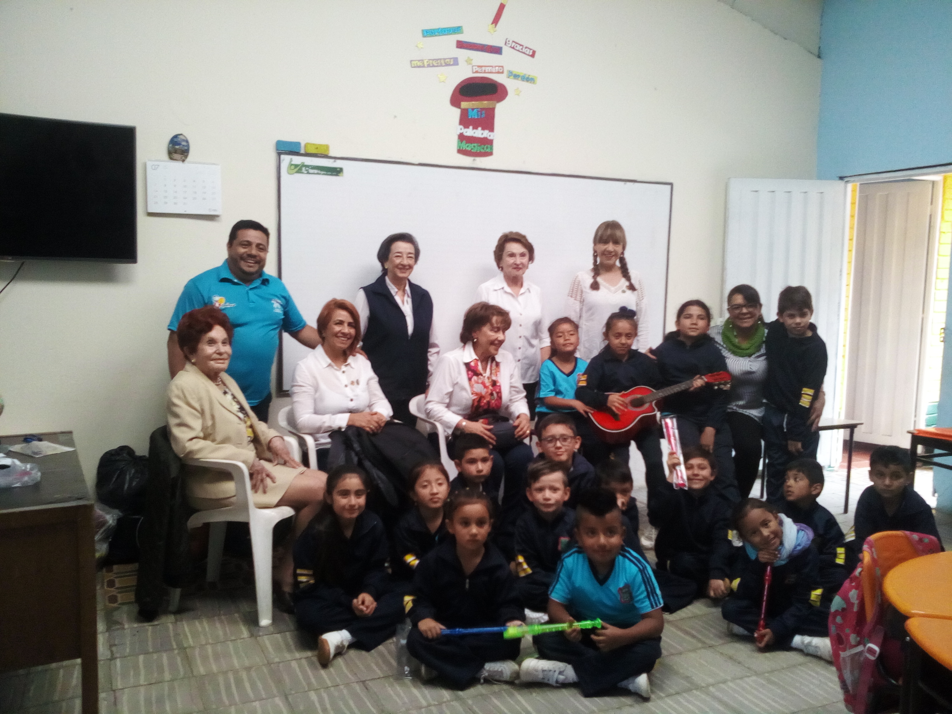 Visita a la I.E.D. Rural El Vino - Sede Sabaneta